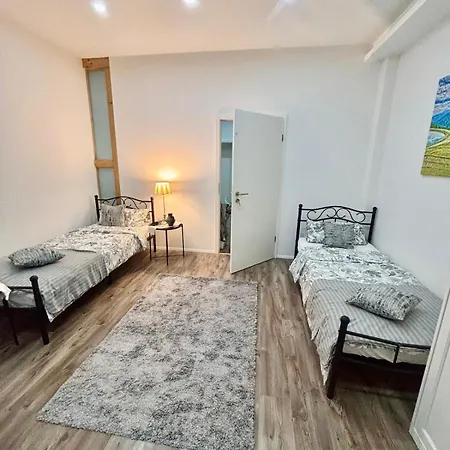 Roystein Gaestehaus Apartment Wiesbaden