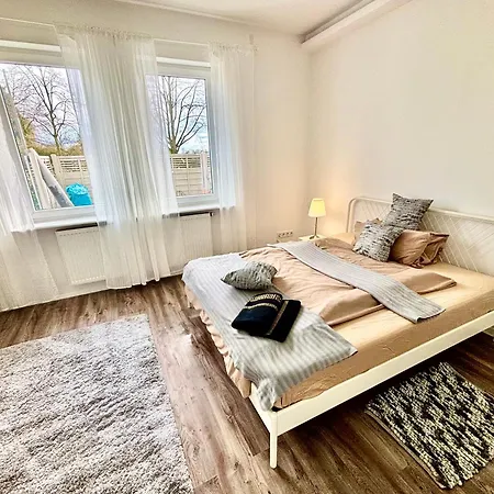 Roystein Gaestehaus アパート ヴィースバーデン