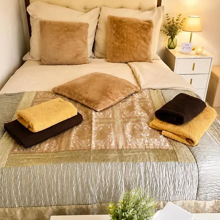 Apartment Roystein Gaestehaus Wiesbaden