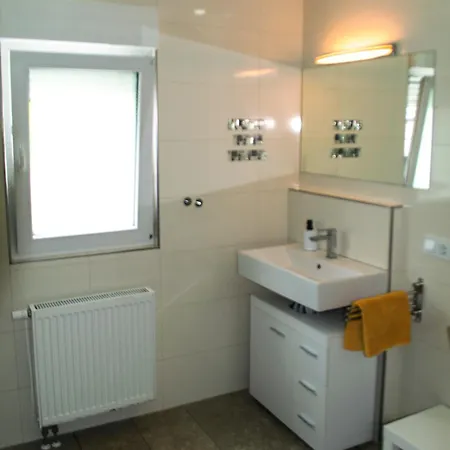 Apartment Roystein Gaestehaus Wiesbaden