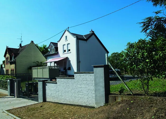 Roystein Gaestehaus Apartment