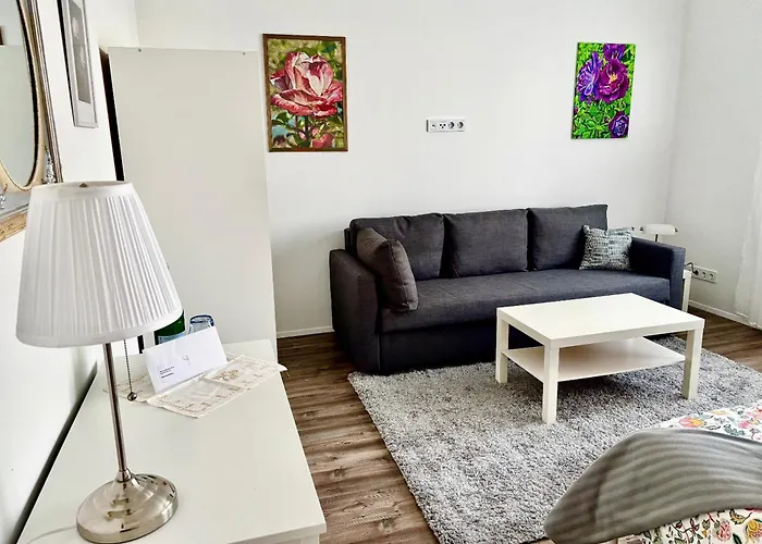 Apartment Roystein Gaestehaus Wiesbaden